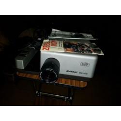 Zeis IKON Projector ( ongebruikt)