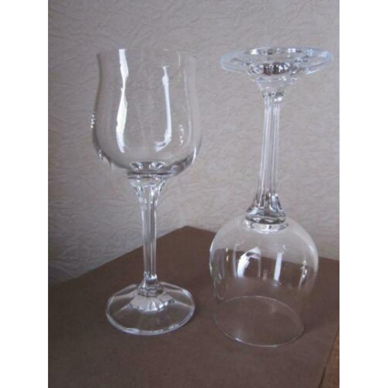 Zes prachtige rode wijnglazen Bohemian crystal Model Diana