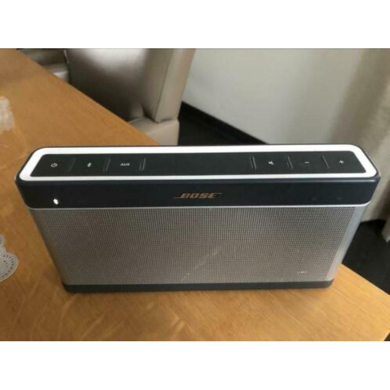 Bose soundlink 3 speaker