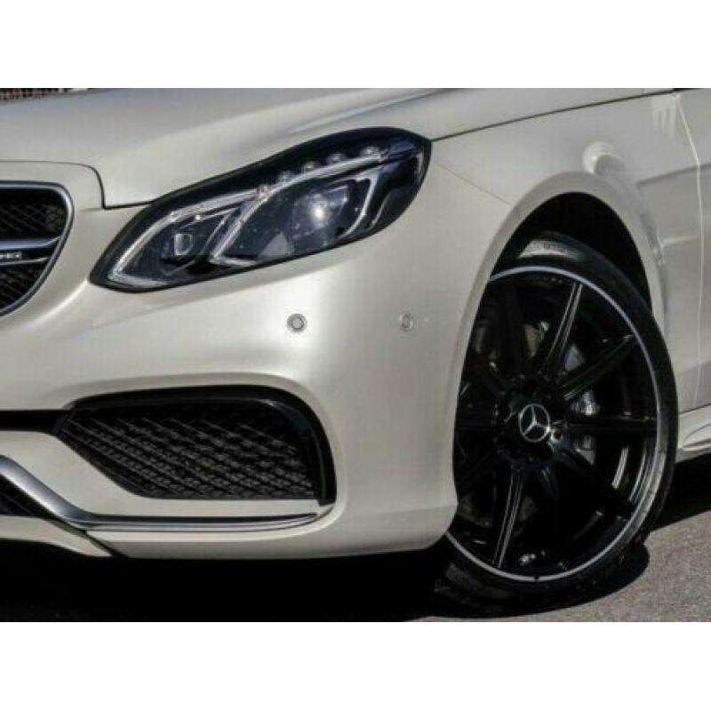 Mercedes-Benz E-Klasse Estate 63 AMG 4MATIC 557 PK Distronic