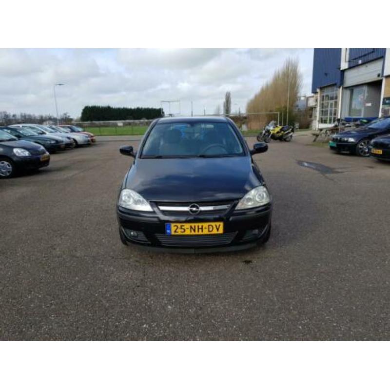 Opel Corsa 1.2-16V Sport ,airco, lage km stand