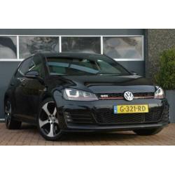 Volkswagen Golf 2.0 TSI GTI DSG / PDC + CAMERA / NAVI / LED