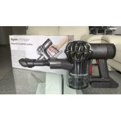 Dyson v6