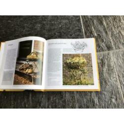 Natuurdecoraties gaas, hooi en takken