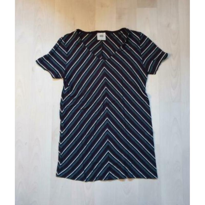 MAMALICIOUS 5 stuks, 1 sweater (L) en 4 shirts (M)