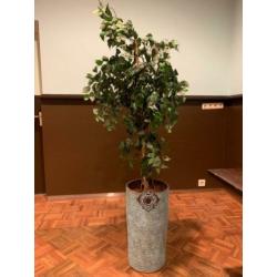kunstplant met pot