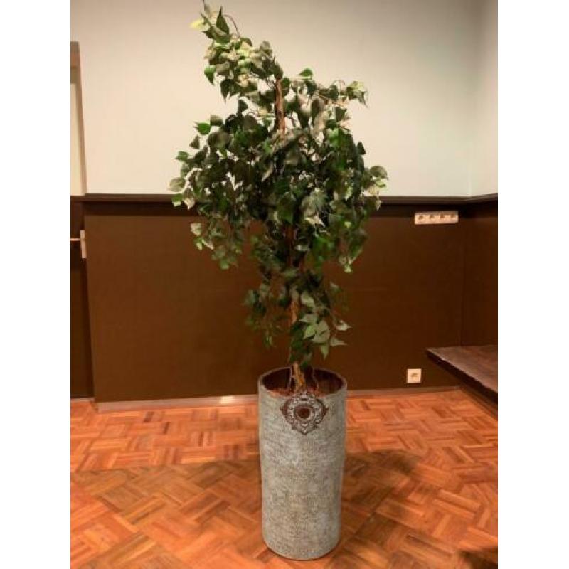kunstplant met pot