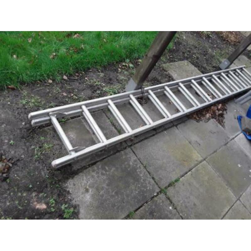 Uitschuifbare aluminium ladder 2 x 3,5 meter
