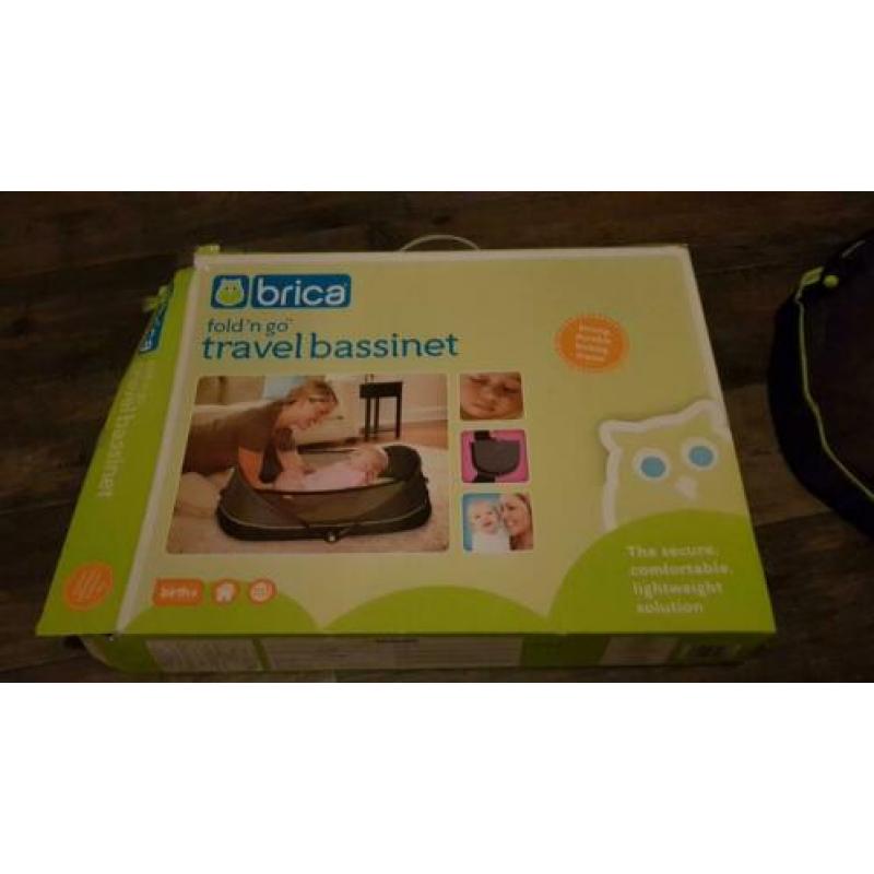 Brica reis wieg met extra goed matras. Reiswieg / Reisbedje