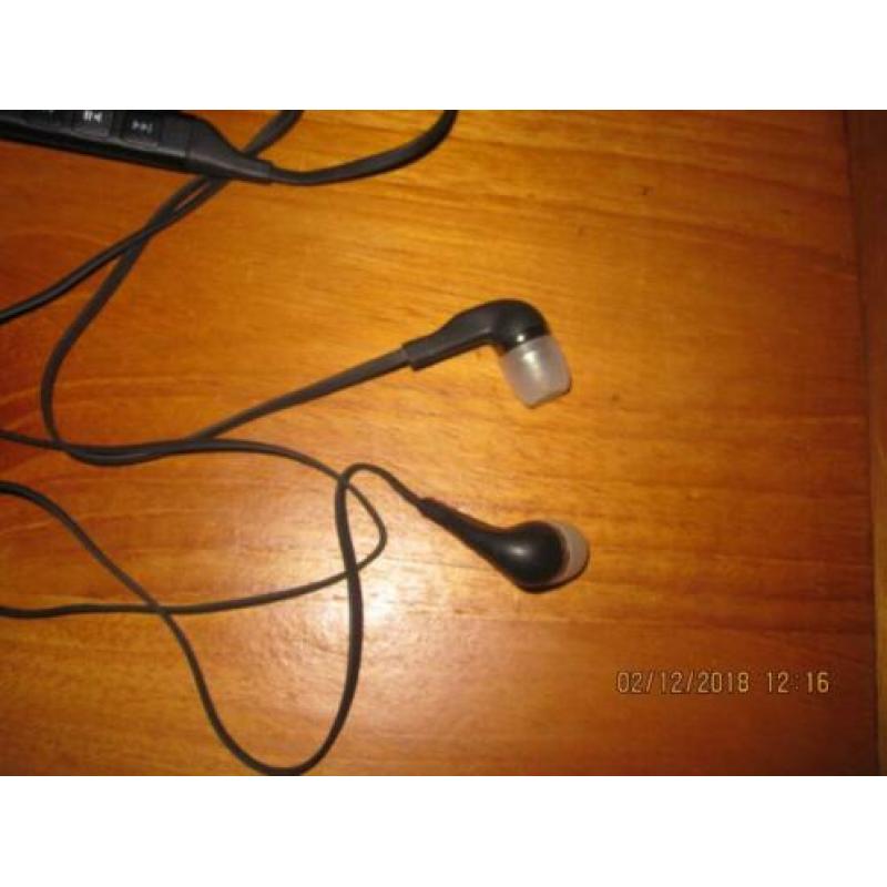 headset koptelefoon Nokia WH701 en microfoon nooit gebruikt