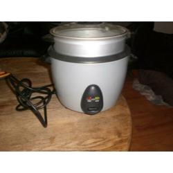 te koop rijstkoker nieuw spec zie/onder