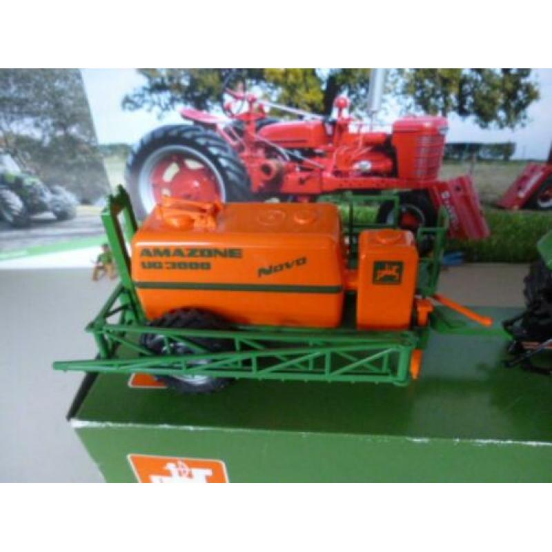 SIKU fendt 818 agritechnica 2001 met amazone spuit