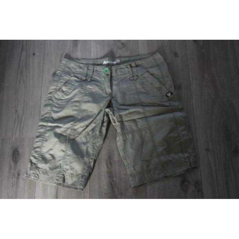 Dames korte broek HOUSE, maat S 36 (M4)