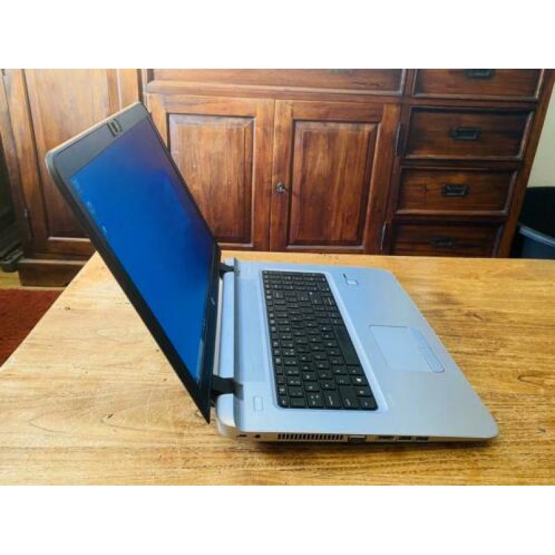 HP ProBook 470 G3 17.3-inch FHD i7-6500U 512GB/SSD 8GB/DDR4