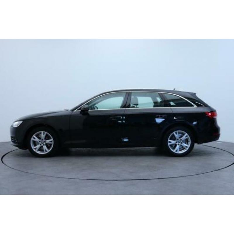 Audi A4 Avant 2.0 TDI 150PK Sport MMI Navi, Elektrische Koff