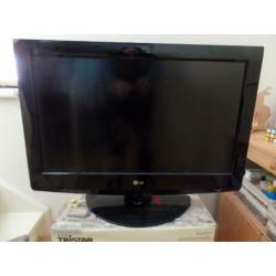 LG 32 inch