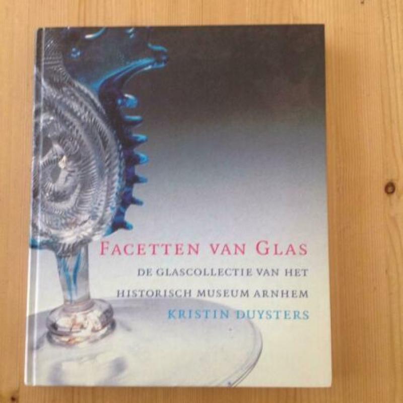 Facetten van glas