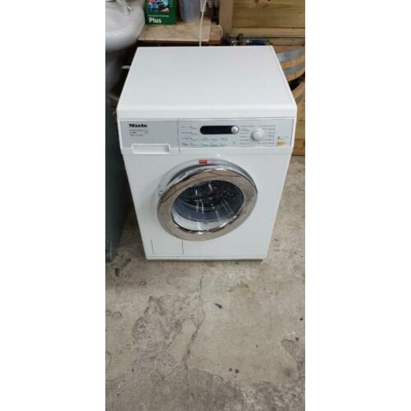 Miele softcare 1600 toeren als nieuw