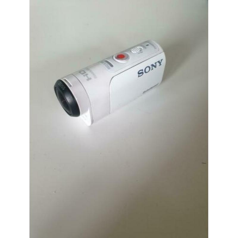 Sony HD Action cam plus extras