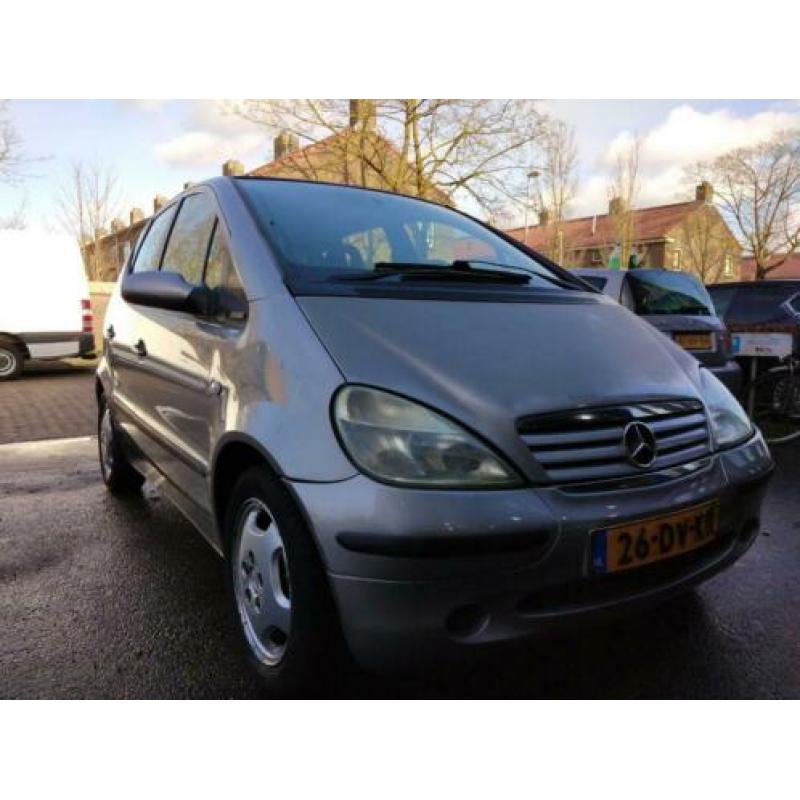 Mercedes A-Klasse 1.4 A140 Classic 2000 Grijs