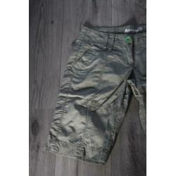 Dames korte broek HOUSE, maat S 36 (M4)