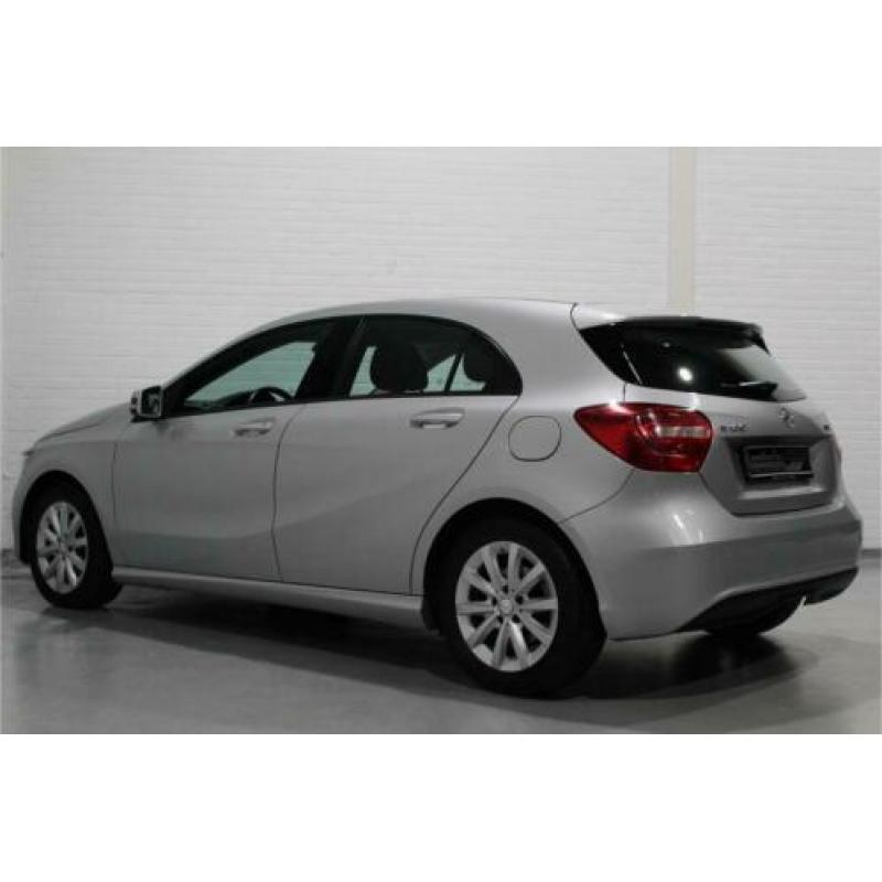 Mercedes-Benz A-Klasse 180 CDI 110 pk Navi, Airco, PDC V+A,
