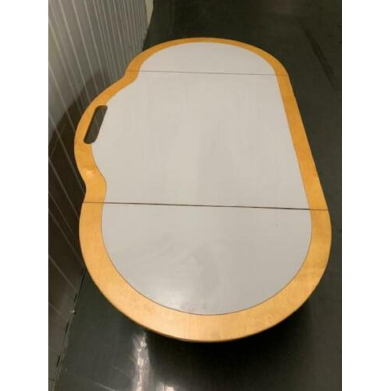 Bureau/tafel op wielen en inklapbaar