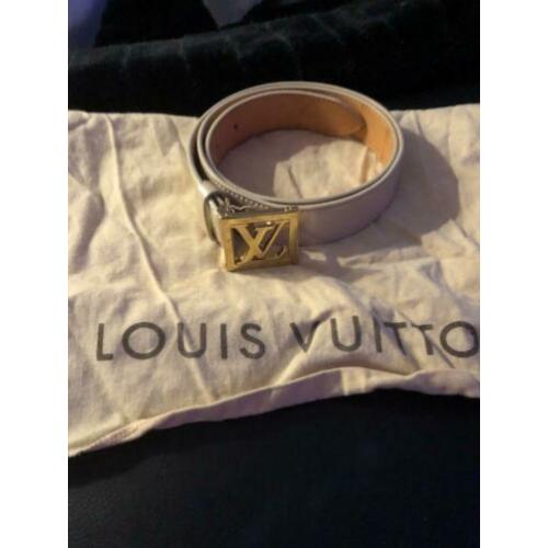 Louis Vuitton belt le vernis 85cm