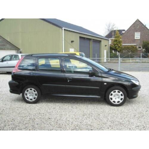 Peugeot 206 SW 1.4 Air-line 3