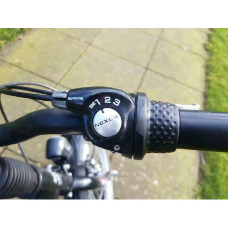 Stoere fiets 20 inch met 3 versnellingen.