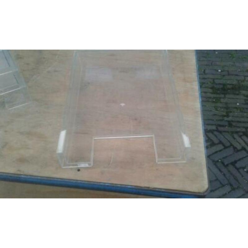 A 4 bakjes plexiglas ( 9 stuks )