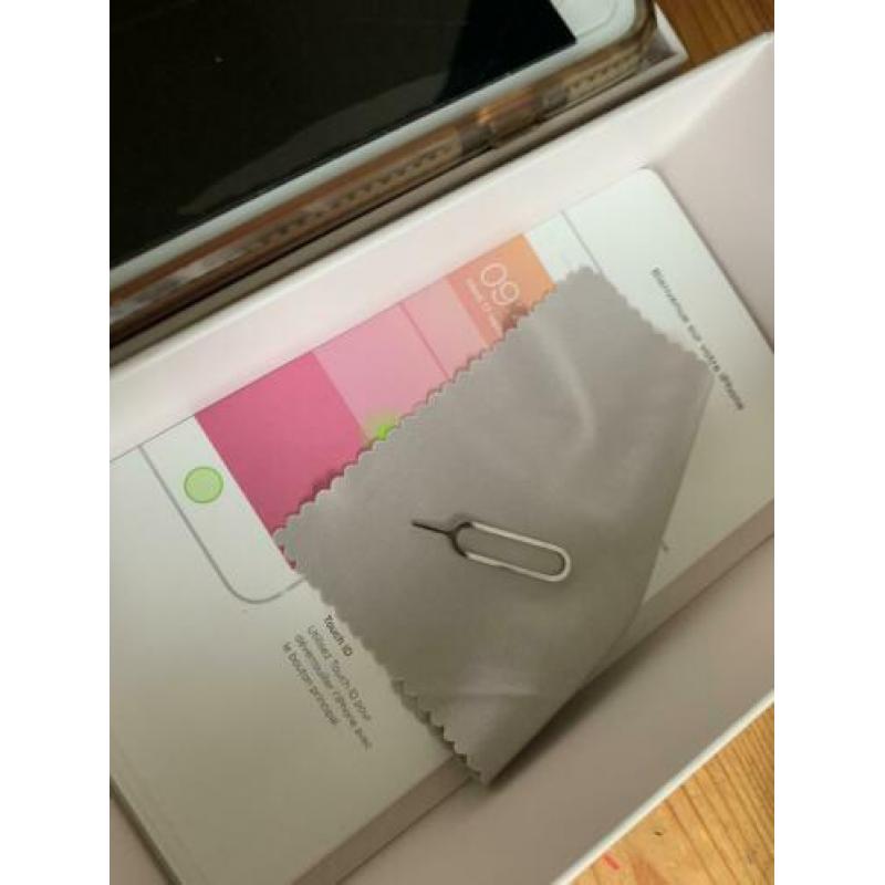 iPhone 8 Plus