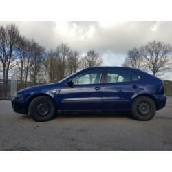Seat Leon 1.8 20V 92KW AUT 2002 Blauw