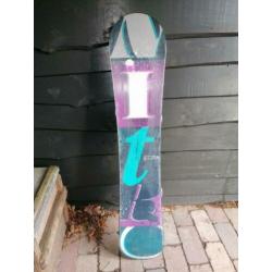 Dames snowboard 1,43 en schoenen 39