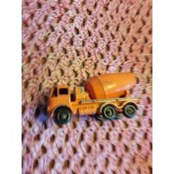 lesney erf truck cement truck 1956 redelijk model