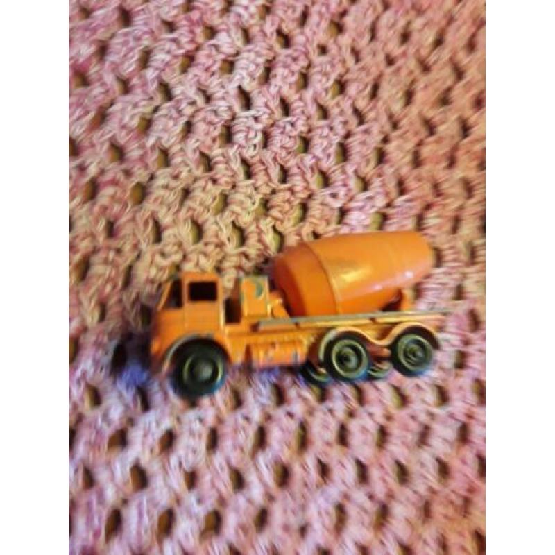 lesney erf truck cement truck 1956 redelijk model