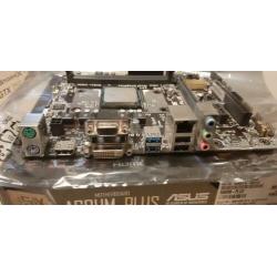 Asus A68HM moederbord + A8 7600 Processor