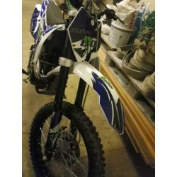 Gloednieuwe Crossmotor/Dirtbike 250cc