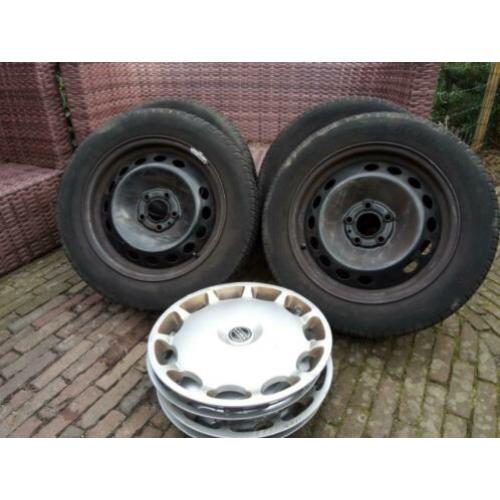 Stalen velgen Volvo V70 6,5Jx16x43 Michelin CrossClimate +