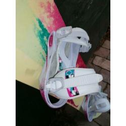 Dames snowboard 1,43 en schoenen 39