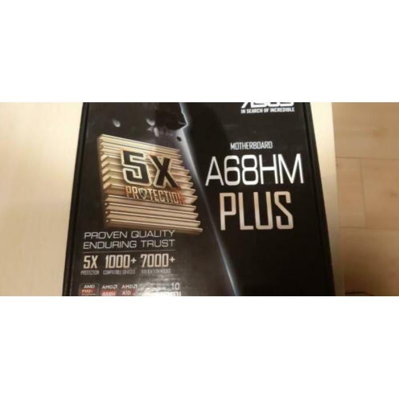 Asus A68HM moederbord + A8 7600 Processor