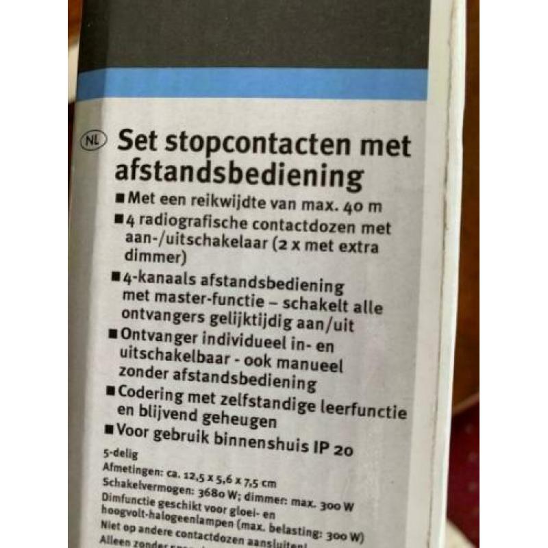 stekker / contactdoos met afstandbediening 2 types buiten