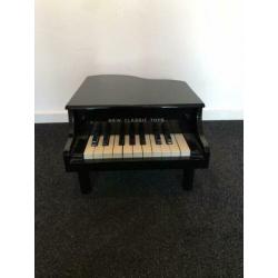 New Classic Toys - Vleugel Zwart