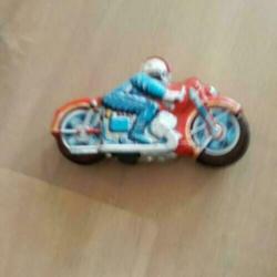 Blikken oud motortje 23 cm