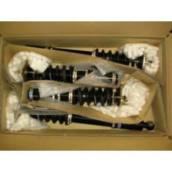 BC Racing Schroefset - Subaru Forester SK9 AWD 18+