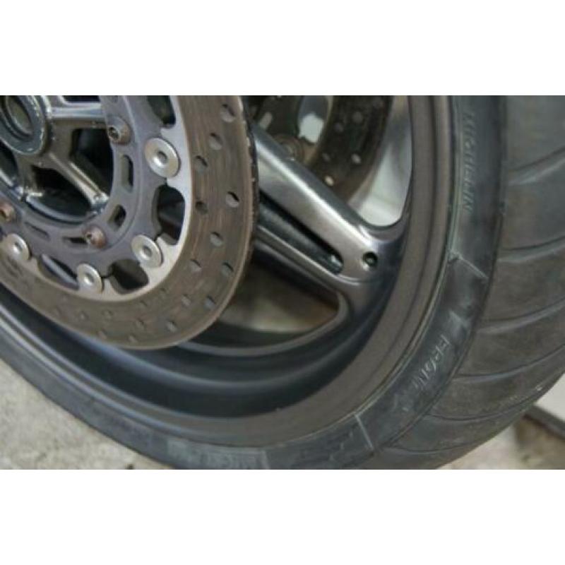 voorwiel voorvelg velg wiel FJR 1300 2001 2002