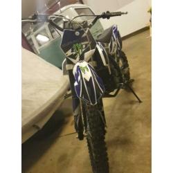 Gloednieuwe Crossmotor/Dirtbike 250cc
