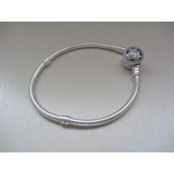 Pandora Moments Armband met bloemensluiting RETIRED