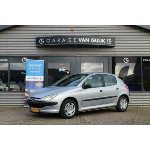 Peugeot 206 XR 1.4 75PK 5Deuren,180dkmNieuweDriem,