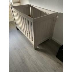 Driedelige Babykamer grijs